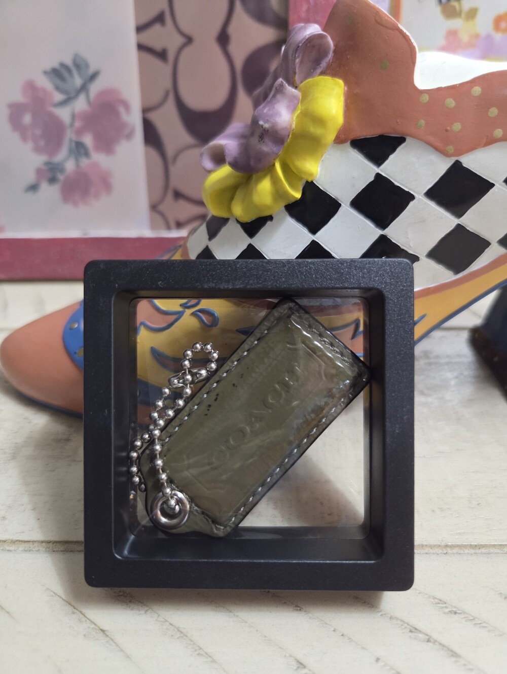 Coach Olive Green Patent Leather HangTag, EUC